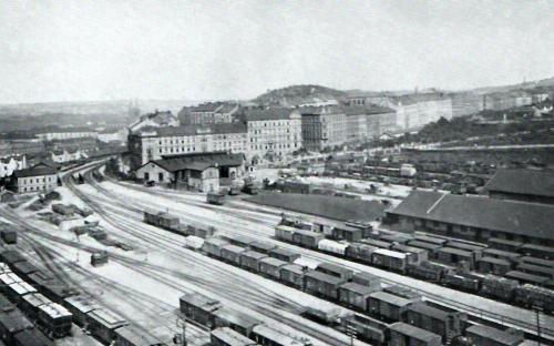 Pohled na dvounádraží KFJB a TPKE  rok 1895 - (Literatura 1)